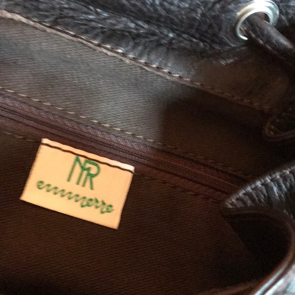 Quality Leather Backpack (Brown) - Picture 2 of 7